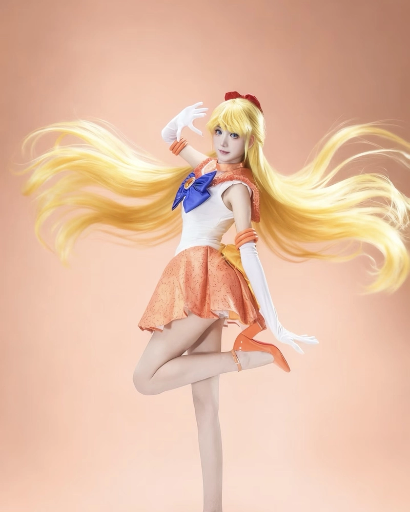 Ảnh cosplay Sailor Moon phong cách anime nữ chiến binh