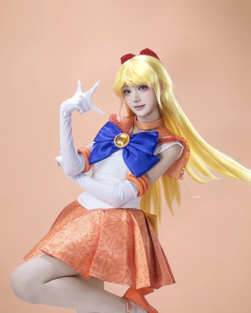 Ảnh cosplay Sailor Moon thần thái dễ thương cuốn hút