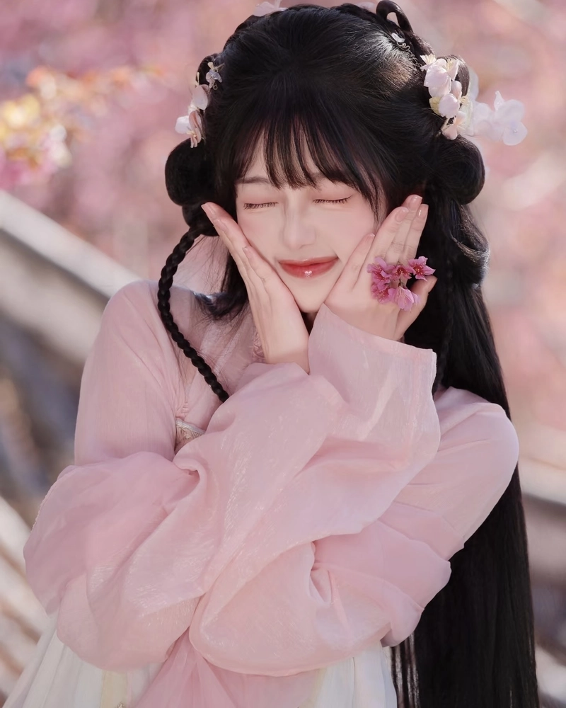 Ảnh cosplay cổ trang trang phục truyền thống mềm mại