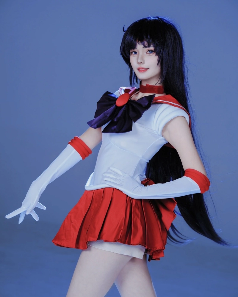 Cosplay Sailor Moon phong cách nữ chiến binh ánh trăng