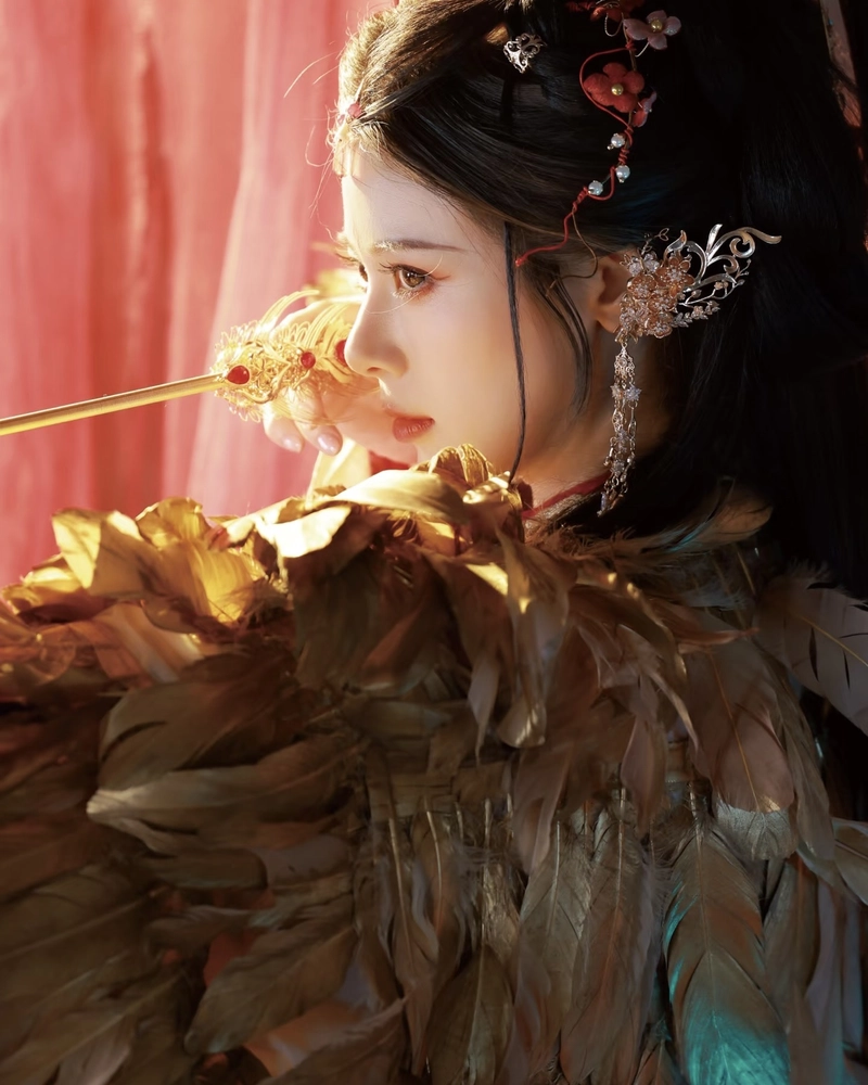 Cosplay cổ trang phong cách hoàng cung sang trọng cổ điển