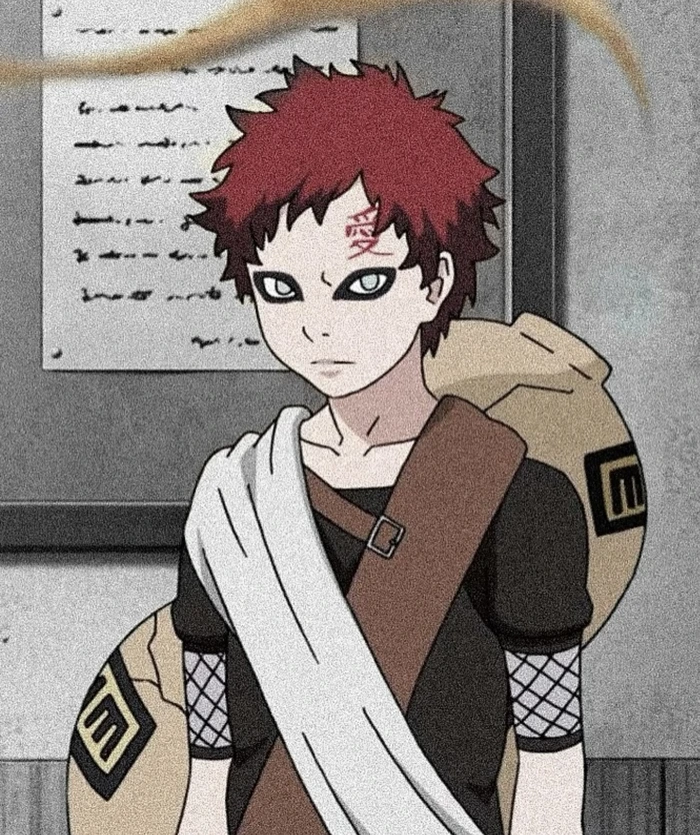 hình gaara đứng một mình ngoài trời
