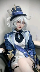 Ảnh Furina cosplay tạo hình Thủy Thần Fontaine nổi bật cuốn hút