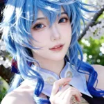 Ảnh Ganyu cosplay ánh nhìn mềm mại mang cảm giác thanh thoát