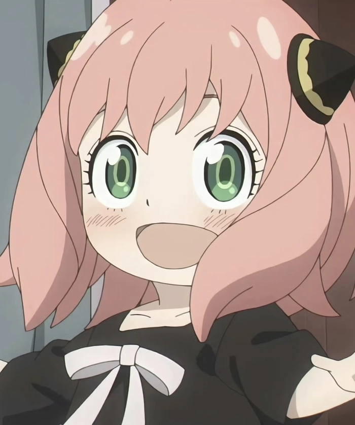 Ảnh anime anya nhìn xa với biểu cảm dễ thương