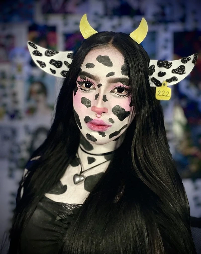 Ảnh cosplay bò sữa phong cách cá tính phù hợp làm avatar đẹp