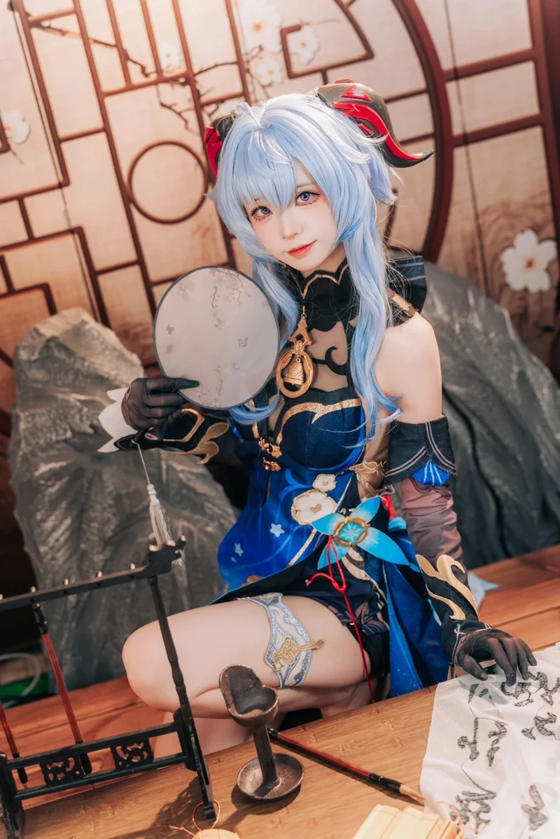 Ánh nhìn hiền hòa là điểm đặc trưng của Ganyu cosplay
