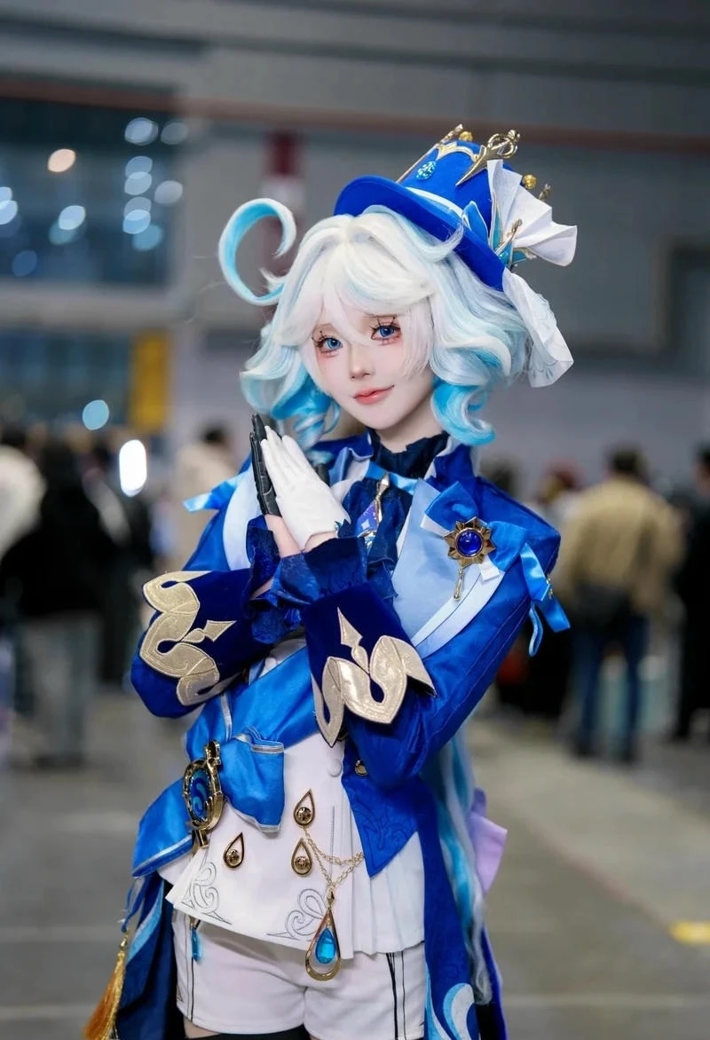 Hình ảnh Furina cosplay chi tiết trang phục rõ nét tinh xảo
