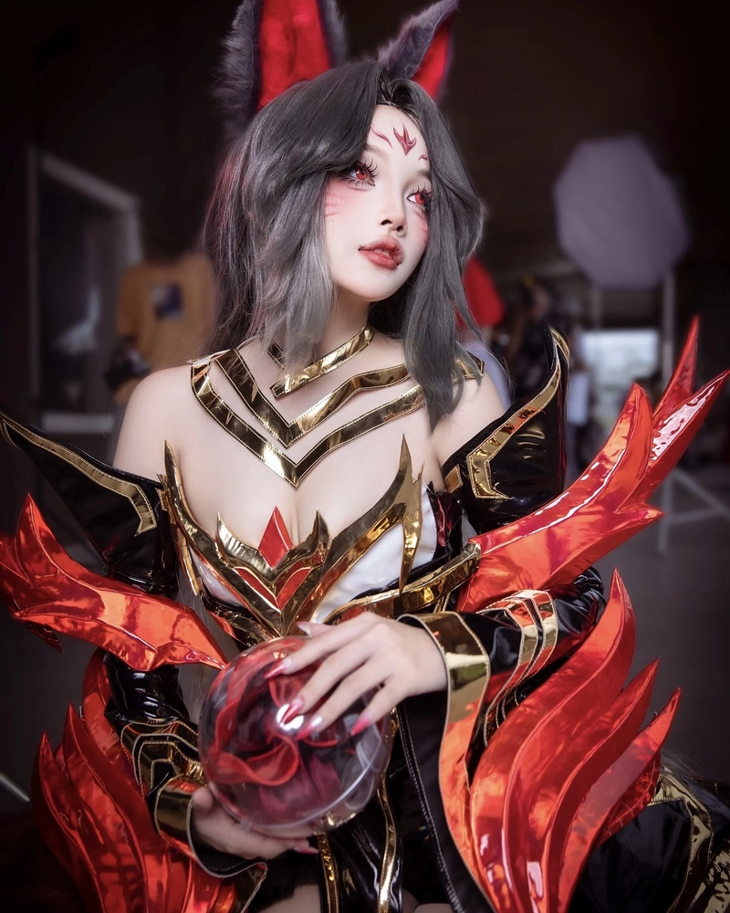 Hình cosplay Ahri ánh mắt long lanh thu hút ánh nhìn