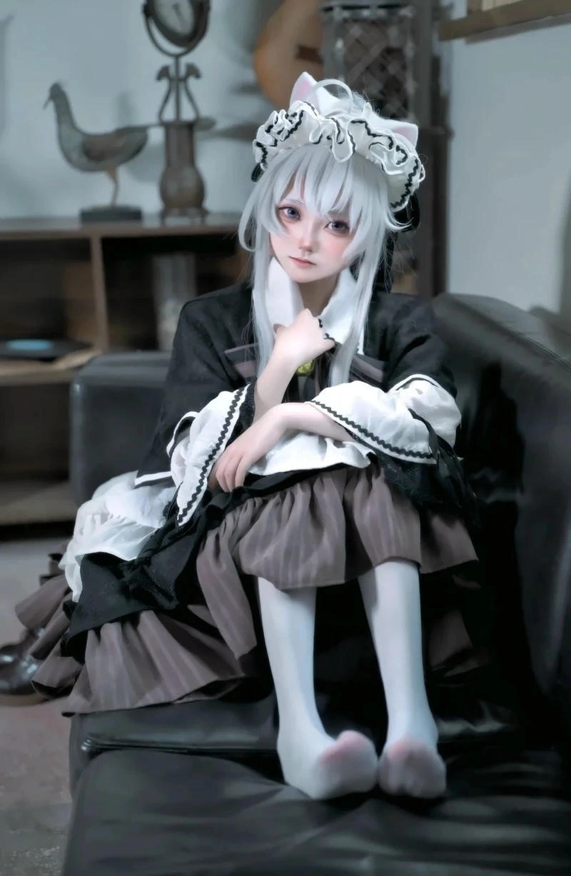 Nét đáng yêu của cosplay mèo tai hồng trong không gian pastel