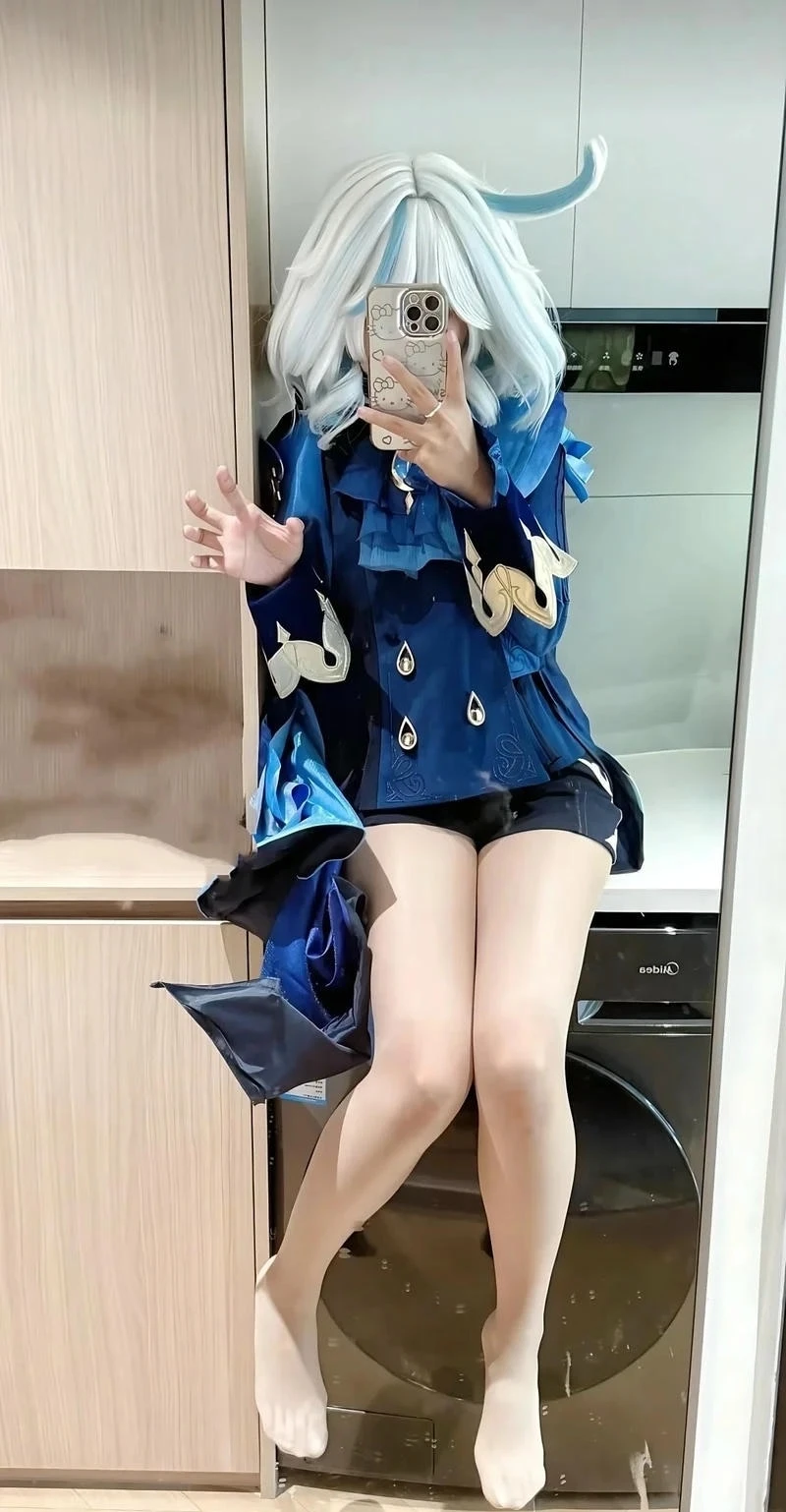 Nhân vật Furina được tái hiện qua Furina cosplay rất sắc nét