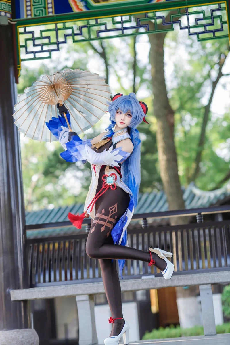 Phong cách nhẹ nhàng của nhân vật thể hiện qua Ganyu cosplay