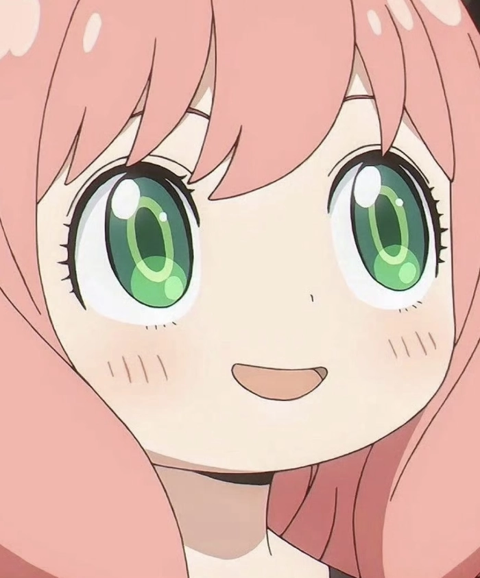 hình anime anya đứng yên trong khung hình