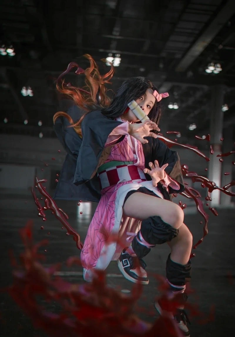 Ảnh chụp studio của cosplayer Nezuko cực kỳ sắc nét đẹp