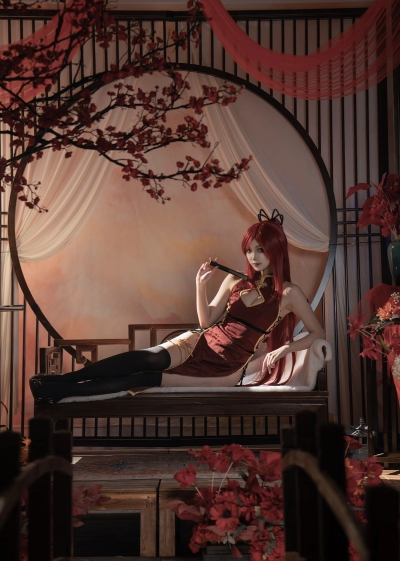 Ảnh cosplay Erza nữ tạo hình quyến rũ đầy nội lực