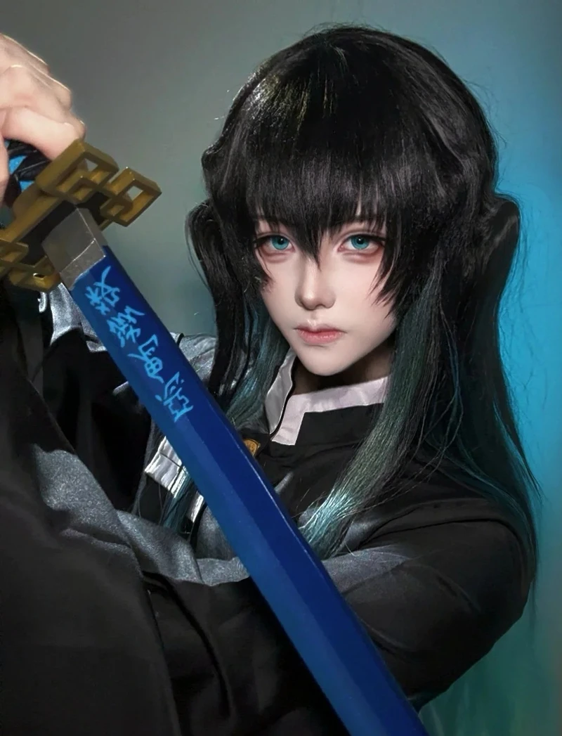 Ảnh muichiro cosplay phù hợp fan Thanh Gươm Diệt Quỷ