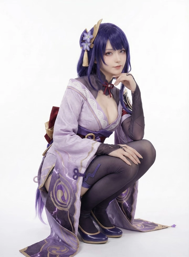 Bức ảnh Raiden cosplay thể hiện vẻ ngoài kiên định