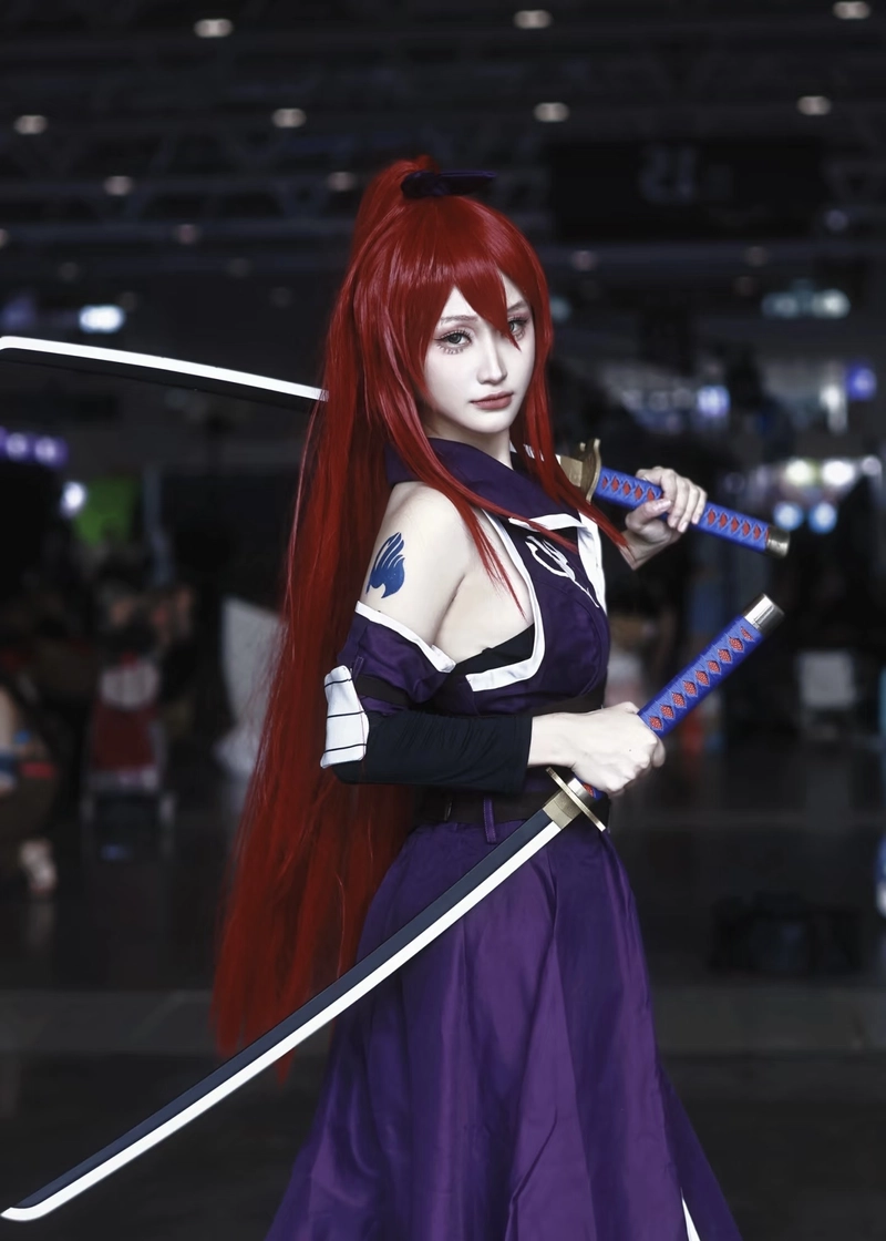 Cosplay Erza nữ tạo hình đẹp đầy sức hấp dẫn