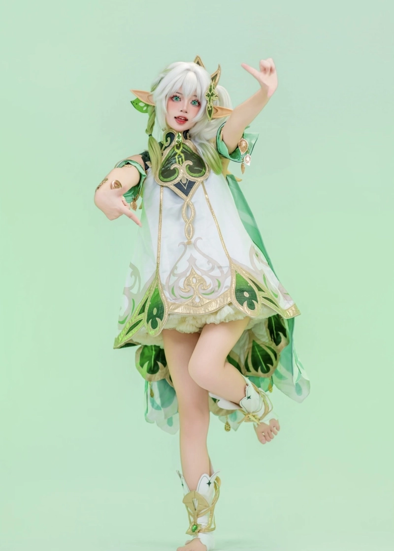 Cosplay Nahida nữ xinh xắn thần thái ngọt ngào đáng yêu