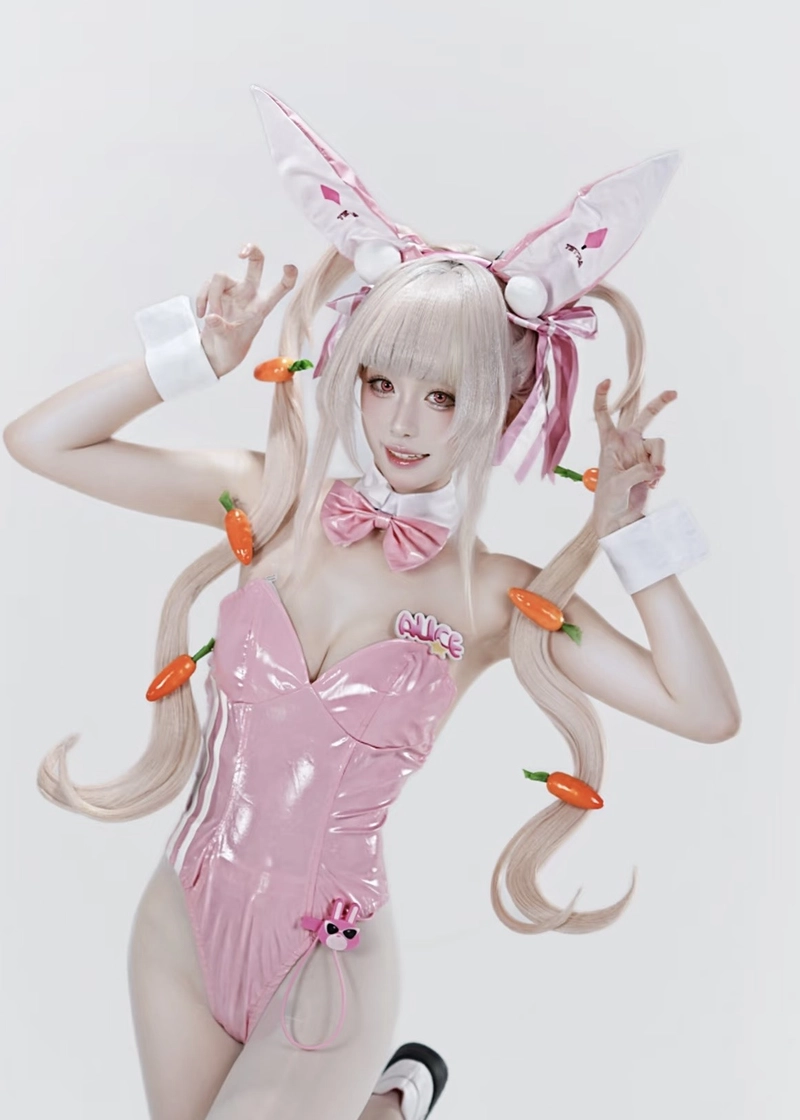 Cosplay thỏ gái xinh tạo hình gợi cảm thu hút ánh nhìn