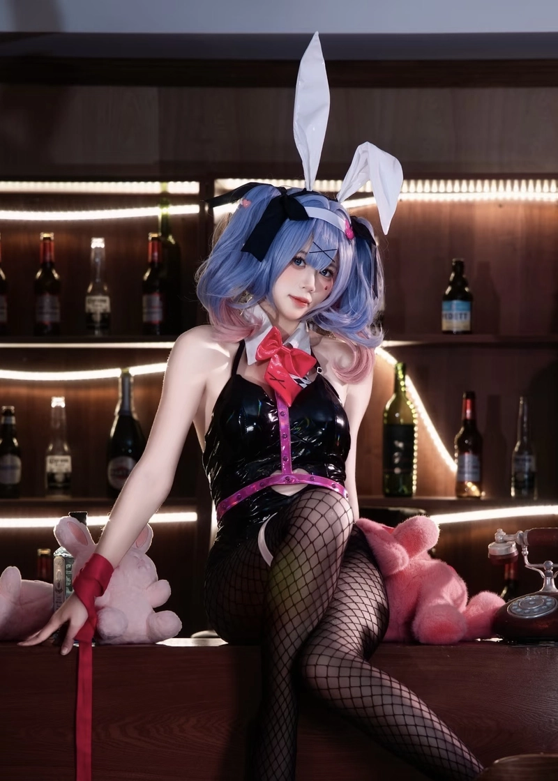 Cosplay thỏ gái xinh tạo hình nổi bật đầy sức hút