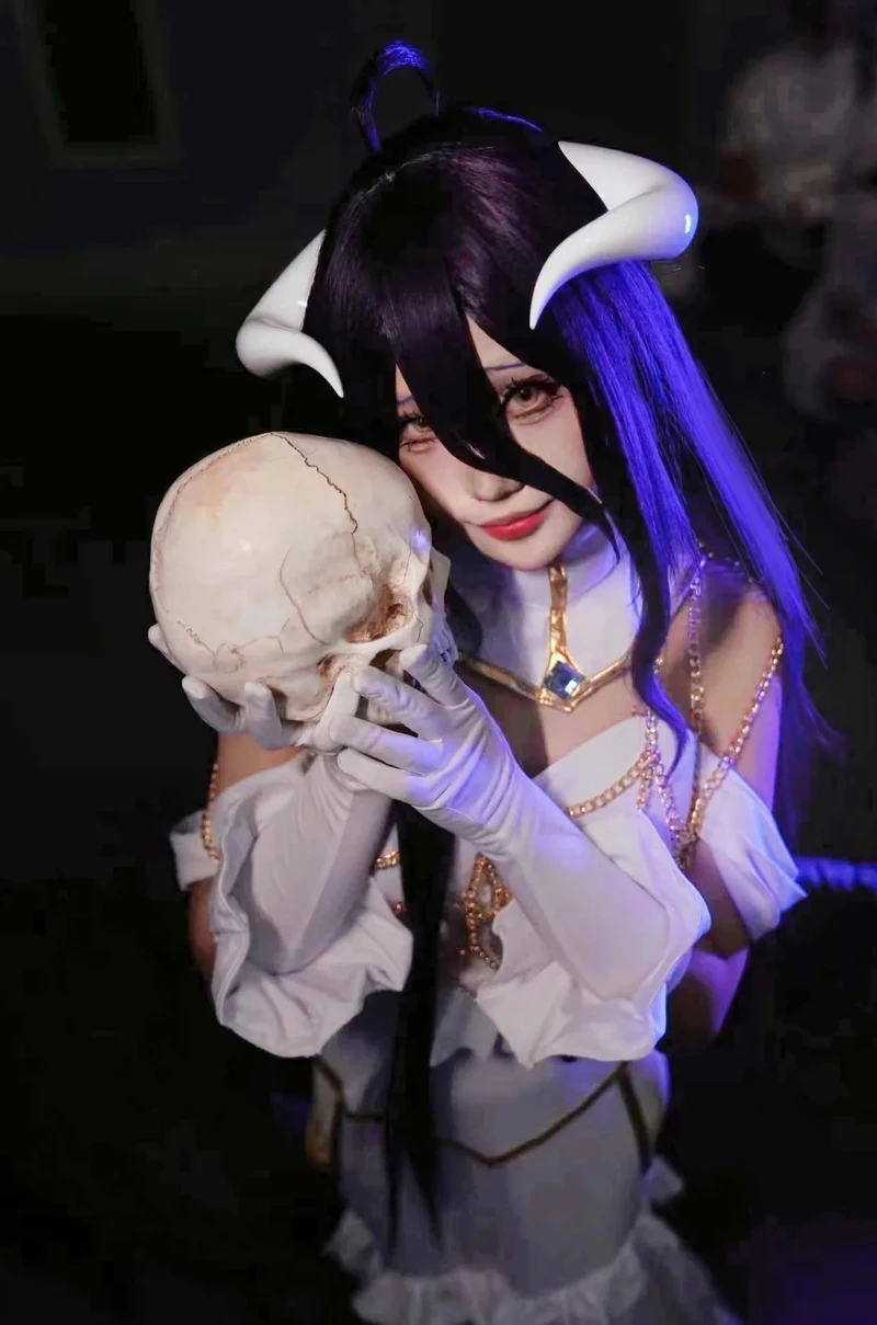 Fan Overlord yêu thích những ảnh albedo cosplay đẹp