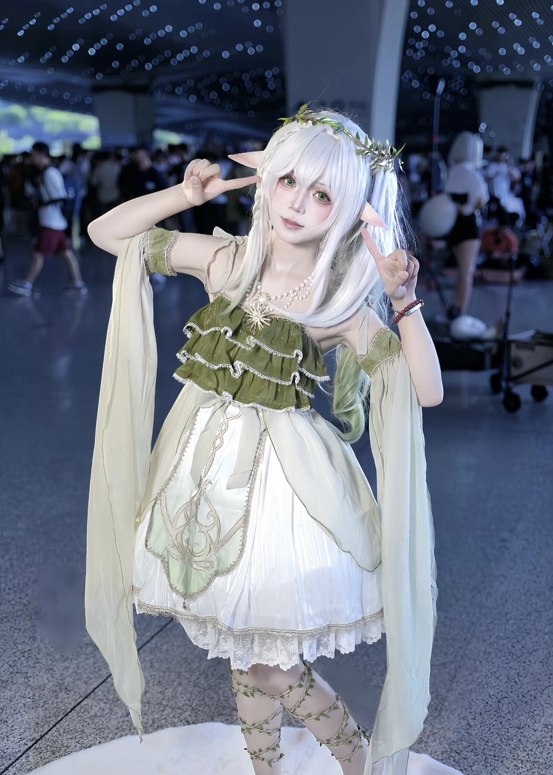 Hình Nahida cosplay vẻ đẹp thanh khiết đầy tinh tế
