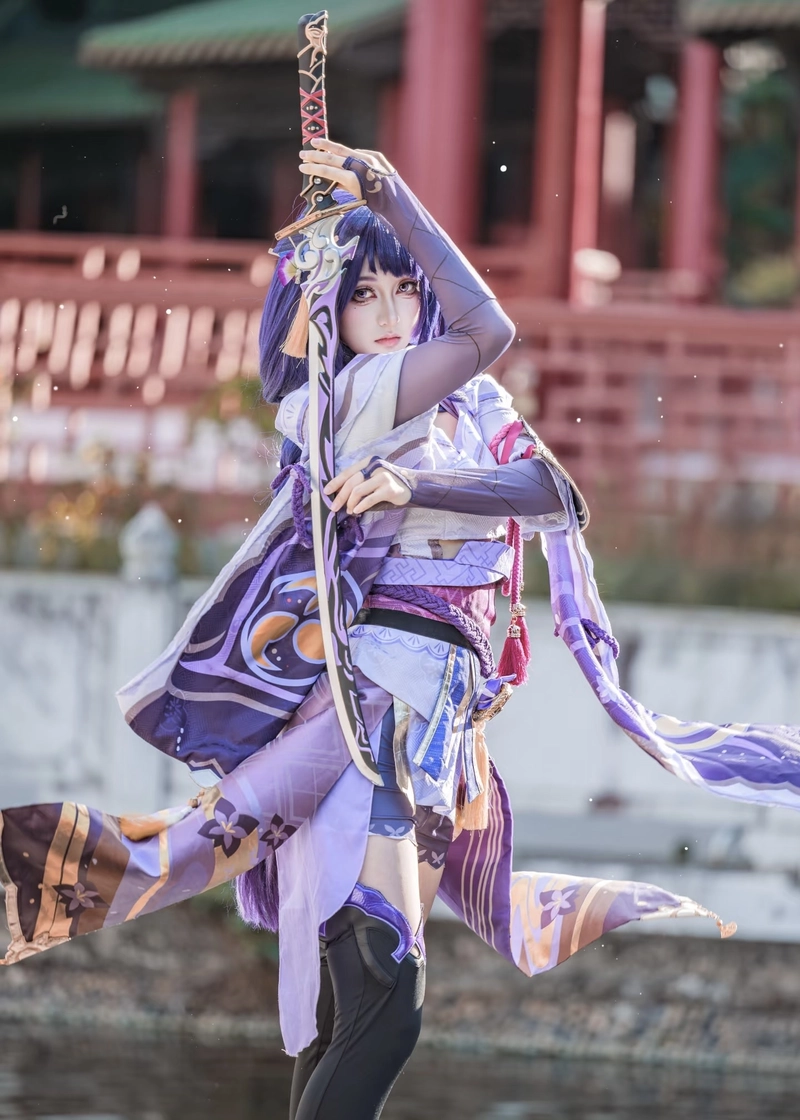 Hình Raiden cosplay mang vẻ đẹp lạnh lùng cuốn hút
