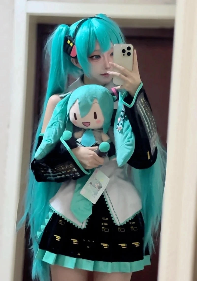 Hình ảnh idol anime cosplay Miku phong cách Nhật Bản đẹp