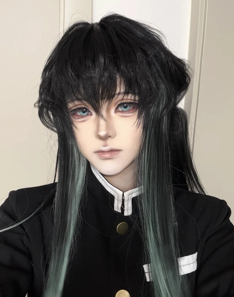 Hình ảnh muichiro cosplay với visual anime cực cuốn hút