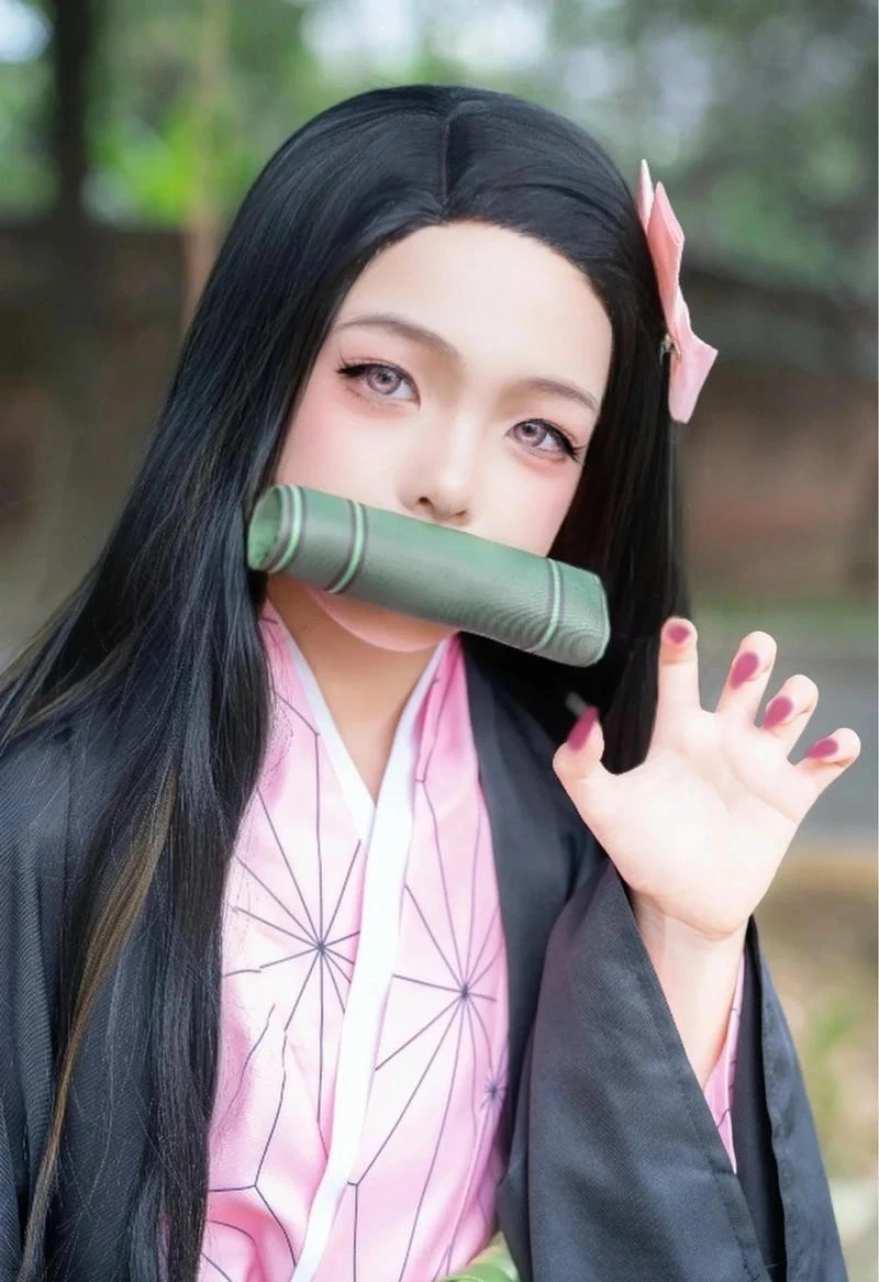 Hình ảnh người đẹp cosplay Nezuko với tạo hình cực cuốn hút