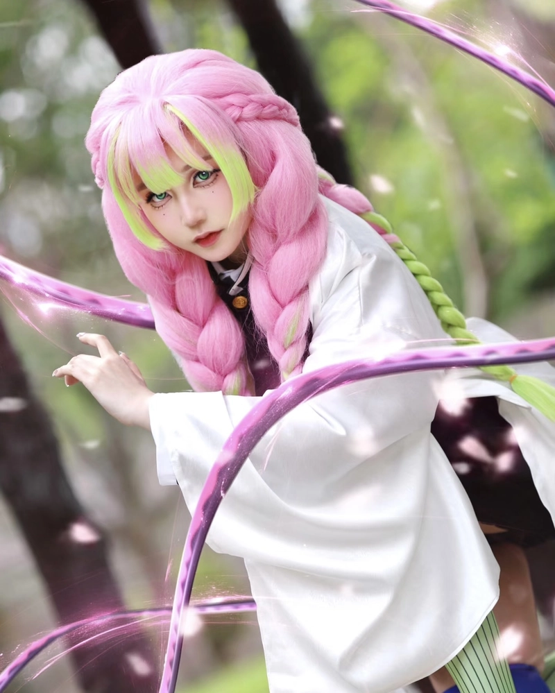 Hình cosplay Luyến Trụ xinh xắn phong cách anime nổi bật