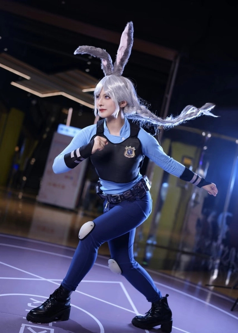 Hình gái xinh cosplay thỏ vẻ đẹp dễ thương đầy cuốn hút