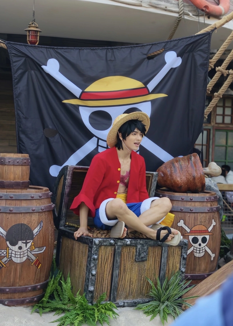 Luffy cosplay vẻ đẹp năng động đầy cá tính