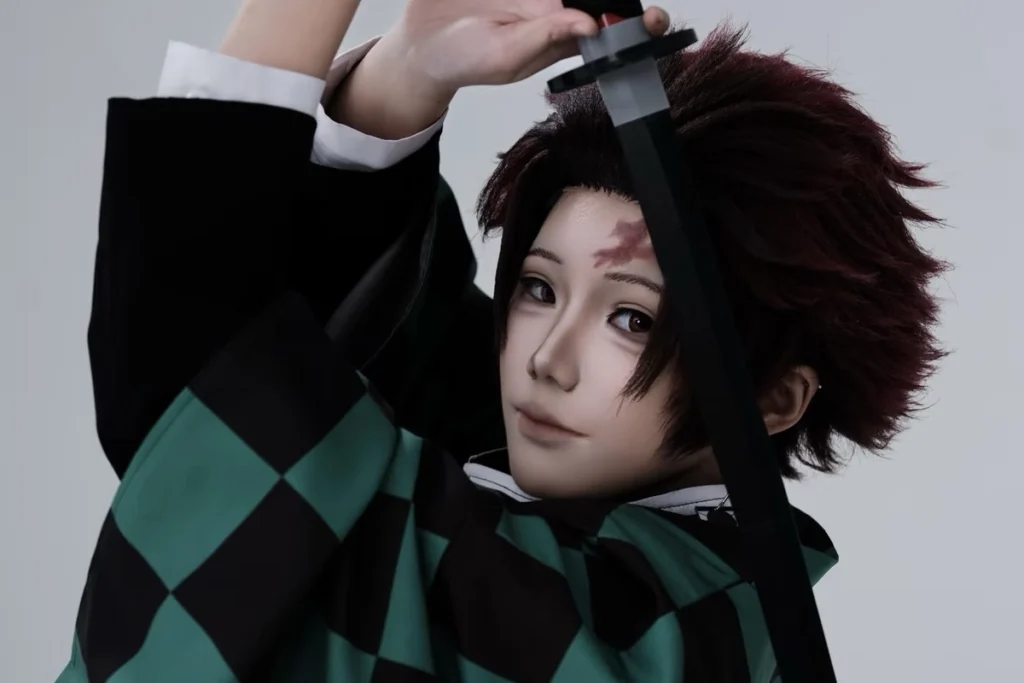 tanjiro cosplay thumbnail